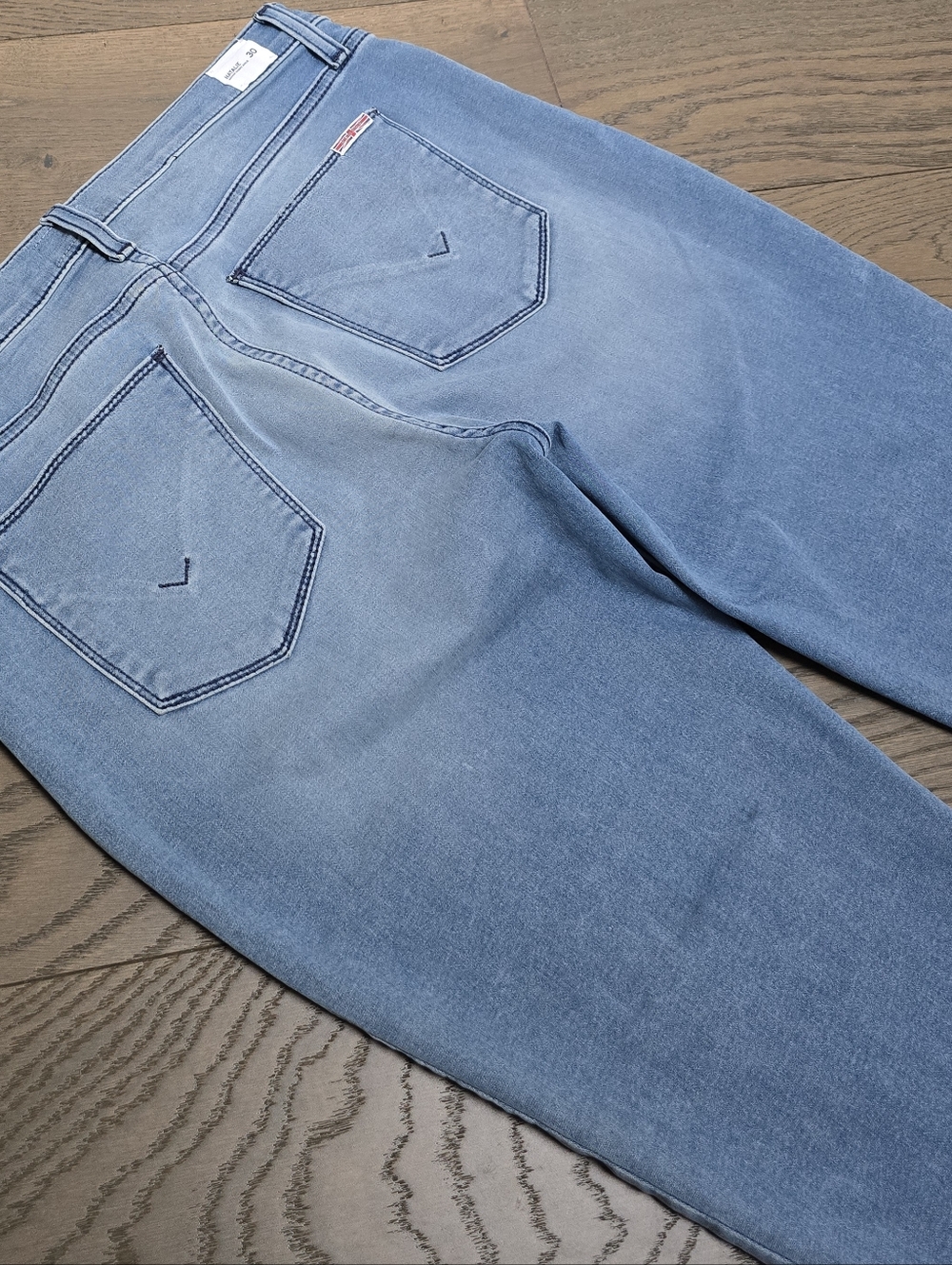 Hudson Natalie Mid Rise Skinny Jean in Medium Wash - Picture 7 of 11